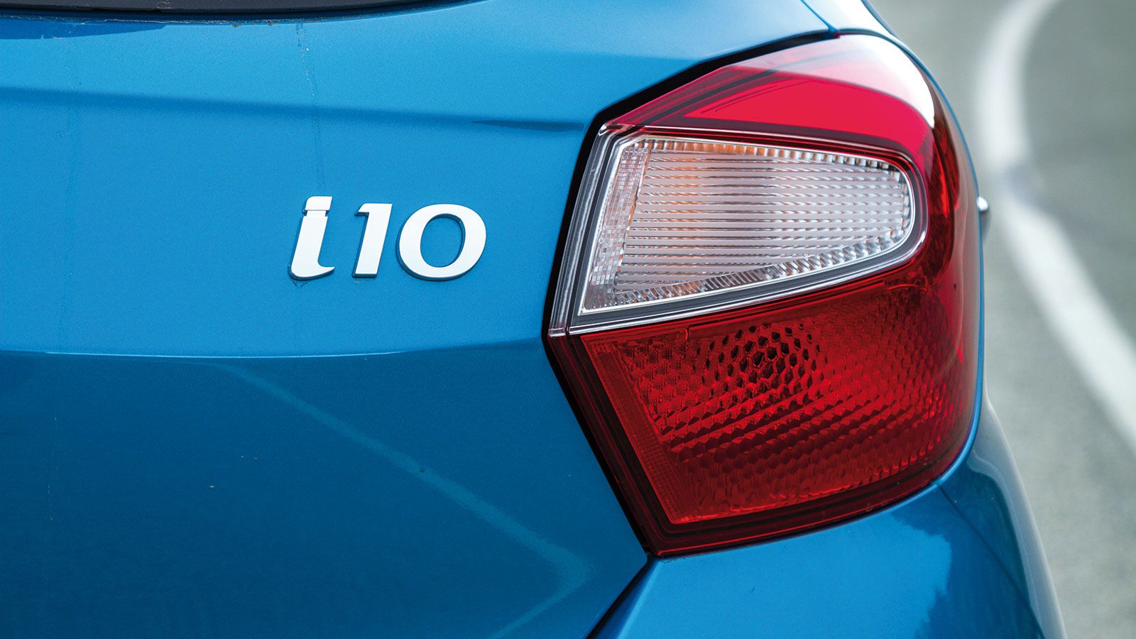 Hyundai i10 Vs VW Polo